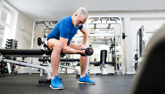 Bài tập với tạ giúp xây dựng cơ bắp, tăng độ nhạy insulin