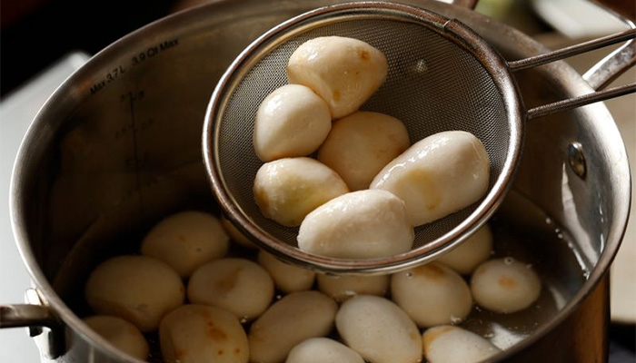 Người bệnh tiểu đường nên ăn khoai sọ luộc