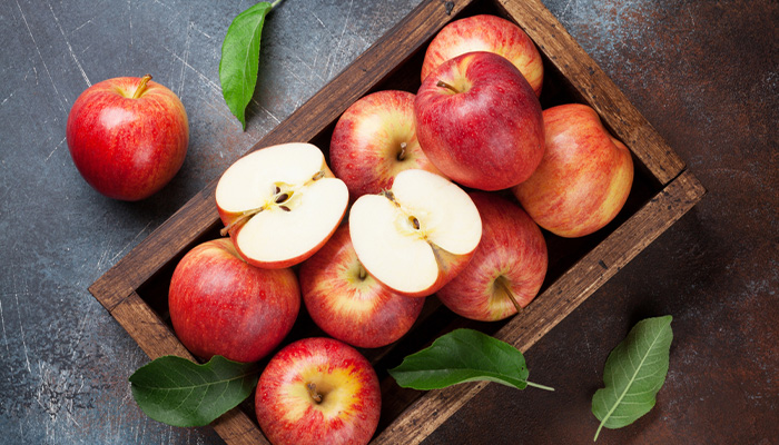 Mẹ bầu nên ăn táo vào các bữa phụ