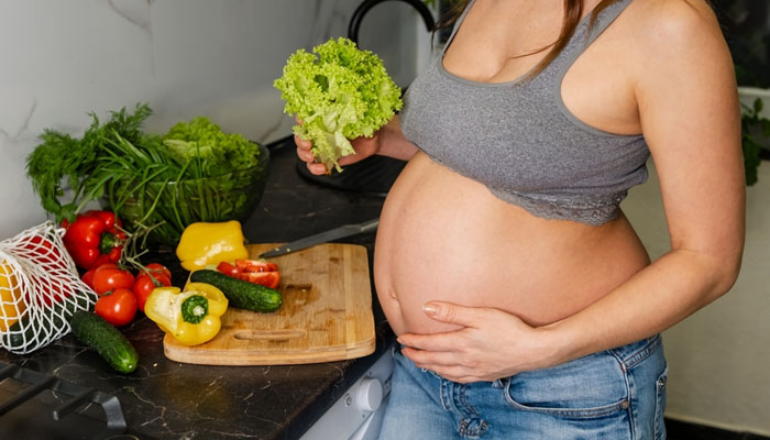 Cách giảm lượng đường trong máu cho mẹ bầu với chế độ dinh dưỡng lành mạnh