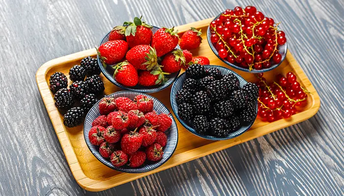 Khi lựa chọn trái cây mẹ bầu nên ưu tiên ăn các loại có chỉ số đường huyết thấp