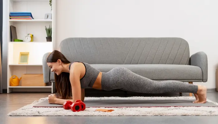 Vận động nhẹ nhàng cũng là một cách giúp kiểm soát đường huyết hiệu quả 