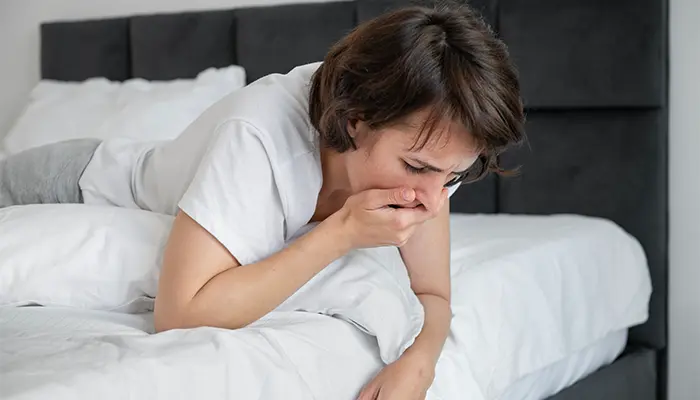 Dấu hiệu tăng đường huyết cần cấp cứu là đau bụng, buồn nôn dữ dội 