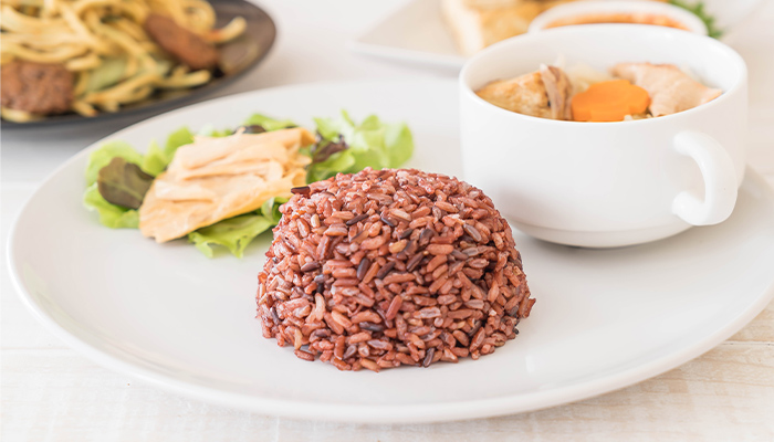 Gạo lứt là thực phẩm người tiểu đường nên ăn hằng ngày