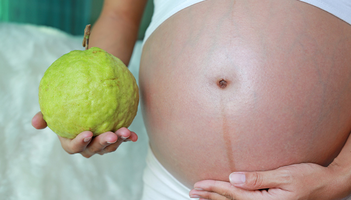 Mẹ bầu không nên ăn ổi khi có vấn đề về tiêu hóa