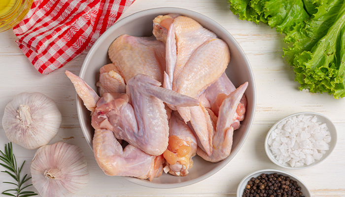Thịt gà rất giàu protein, giúp kiểm soát đường huyết hiệu quả
