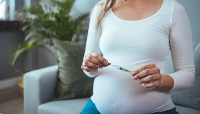 Mẹ bầu khi tiêm insulin cần giữ vệ sinh sạch sẽ sát khuẩn vị trí tiêm cẩn thận