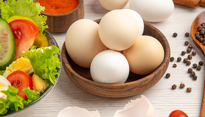Người bệnh nên ăn trứng với lượng phù hợp