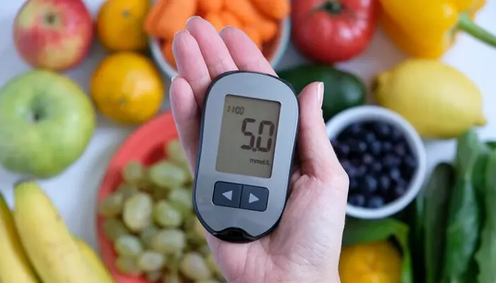 Mẹ bầu nên theo dõi đường huyết sau khi ăn để điều chỉnh lượng ăn phù hợp