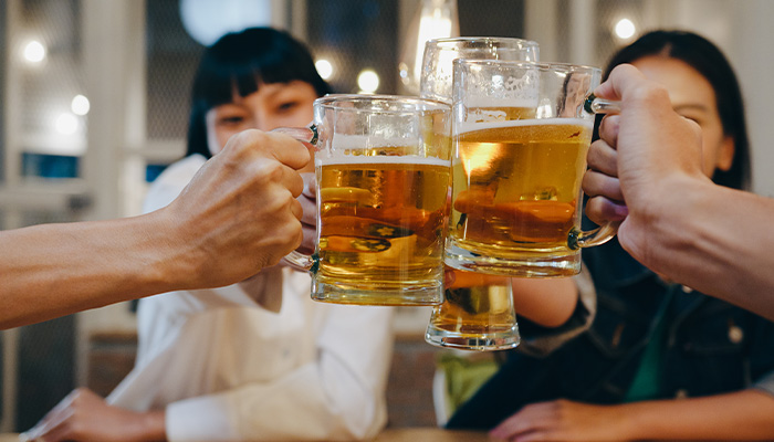 Người bệnh chỉ nên uống không quá 2 ly mỗi ngày