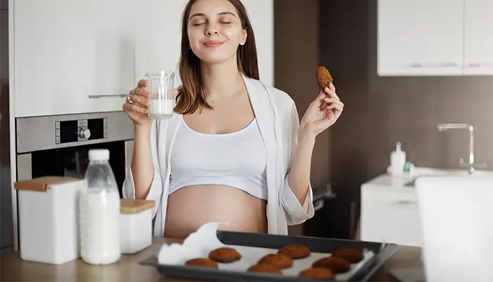 Mẹ bầu nên chia nhỏ bữa ăn trong ngày để đảm bảo ổn định đường huyết