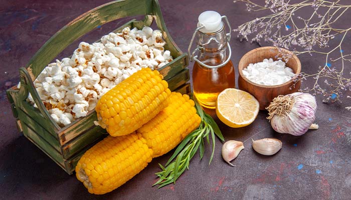 Mẹ bầu tiểu đường thai kỳ cần tránh ăn bỏng ngô chứa nhiều đường 