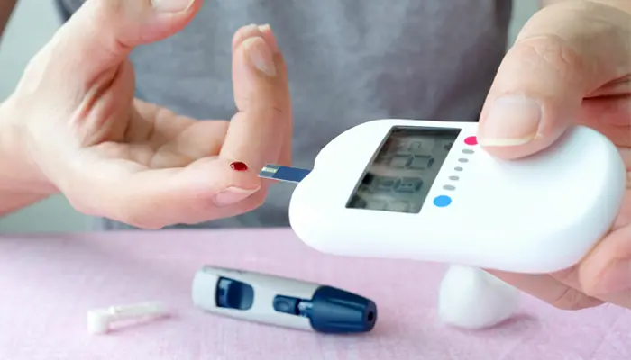 Lượng đường trong máu tăng cao là nguyên nhân gây đục thủy tinh thể