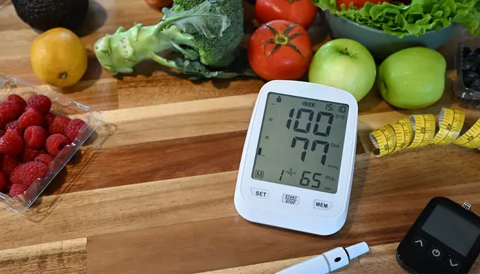 Người tiểu đường kèm cao huyết áp cần xây dựng chế độ ăn hợp lý