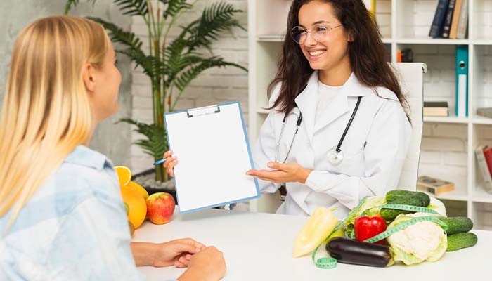 Nhờ sự hỗ trợ từ chuyên gia dinh dưỡng để xây dựng chế độ ăn hợp lý