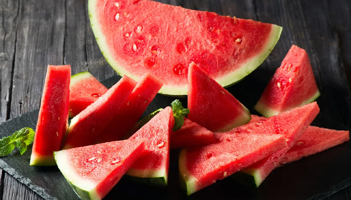 Mẹ bầu tiểu đường thai kỳ không nên ăn nhiều dưa hấu