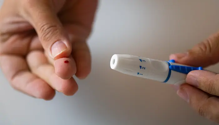 Đường huyết tăng cao người bệnh dễ đối mặt với các biến chứng tiểu đường