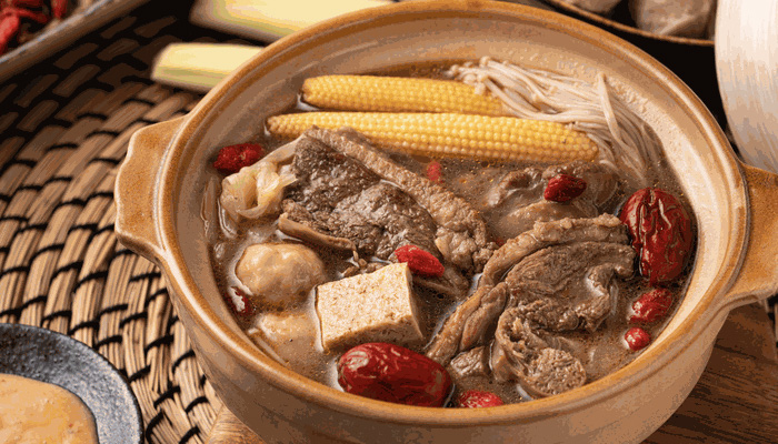 Thịt vịt hầm hạt sen giúp ổn định đường huyết