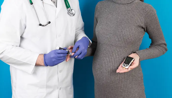 Mẹ bầu nên đi xét nghiệm tiểu đường thai kỳ khi mắc bệnh hoặc có dấu hiệu nguy cơ 