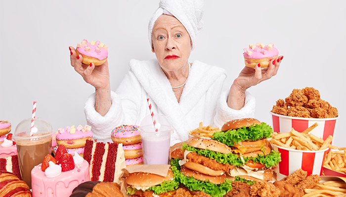 Người tiểu đường tuýp 2 nên kiêng các loại thực phẩm chứa nhiều chất béo xấu và tinh bột tinh chế