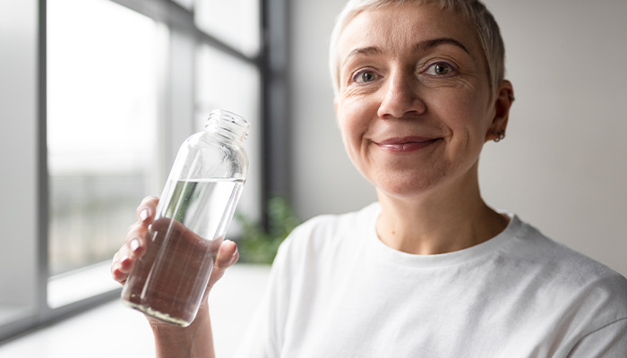 Uống nước nhiều