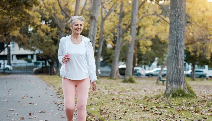 Vận động nhẹ sau bữa ăn giúp kiểm soát đường huyết tốt hơn 