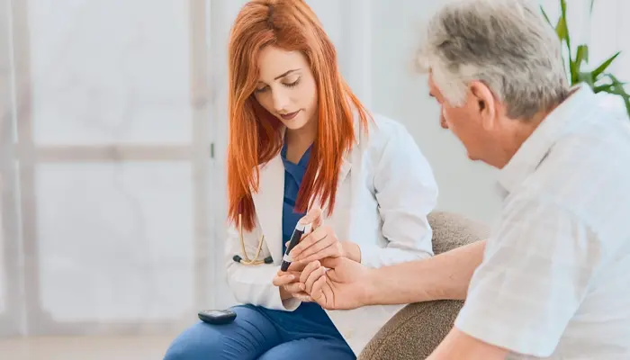 Mẹ sẽ được thực hiện các xét nghiệm để chẩn đoán được mức chỉ số đường huyết sau sinh 