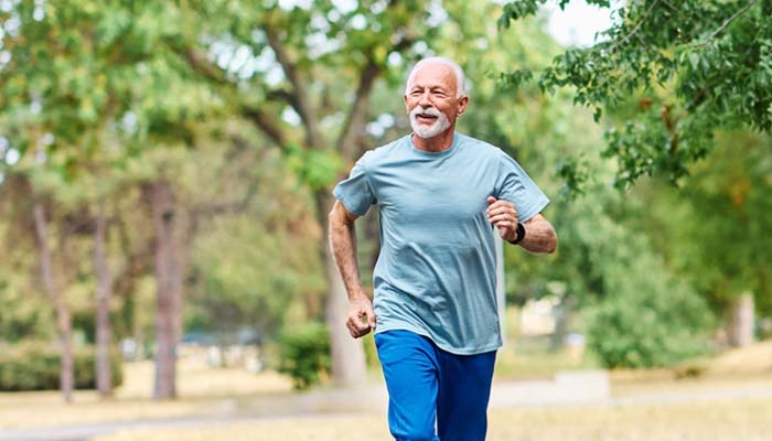 Cách xử lý tăng đường huyết sau ăn là tăng cường vận động