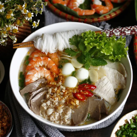 Bị tiểu đường ăn hủ tiếu được không? Ăn đúng để ổn định đường huyết