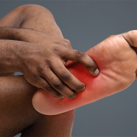 Biến chứng thần kinh của bệnh tiểu đường: Triệu chứng, nguyên nhân và cách điều trị