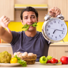Tiểu đường có cần nhịn ăn không để ổn định đường huyết?